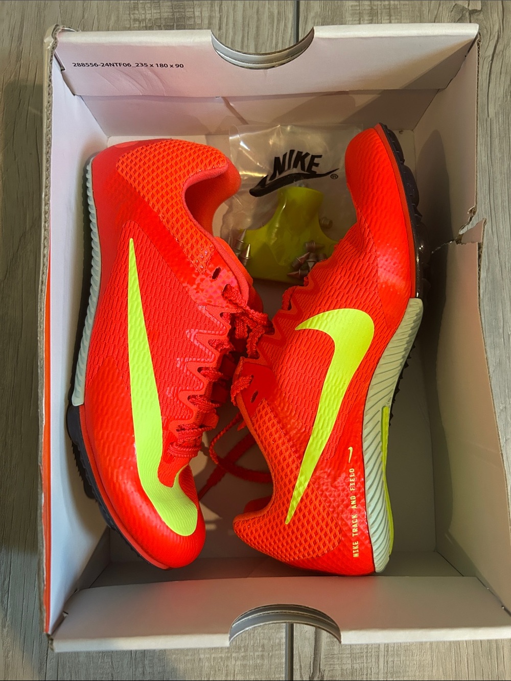 NIB Nike Zoom Rival Sprint Track Spikes - Bright Crimson/Washed Coral, Sz 2.5